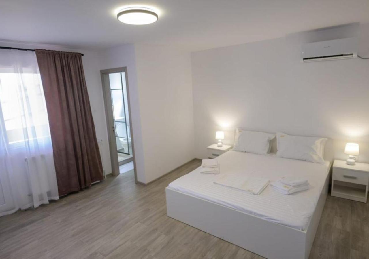 Vila Rd Hotel Constanta Bagian luar foto